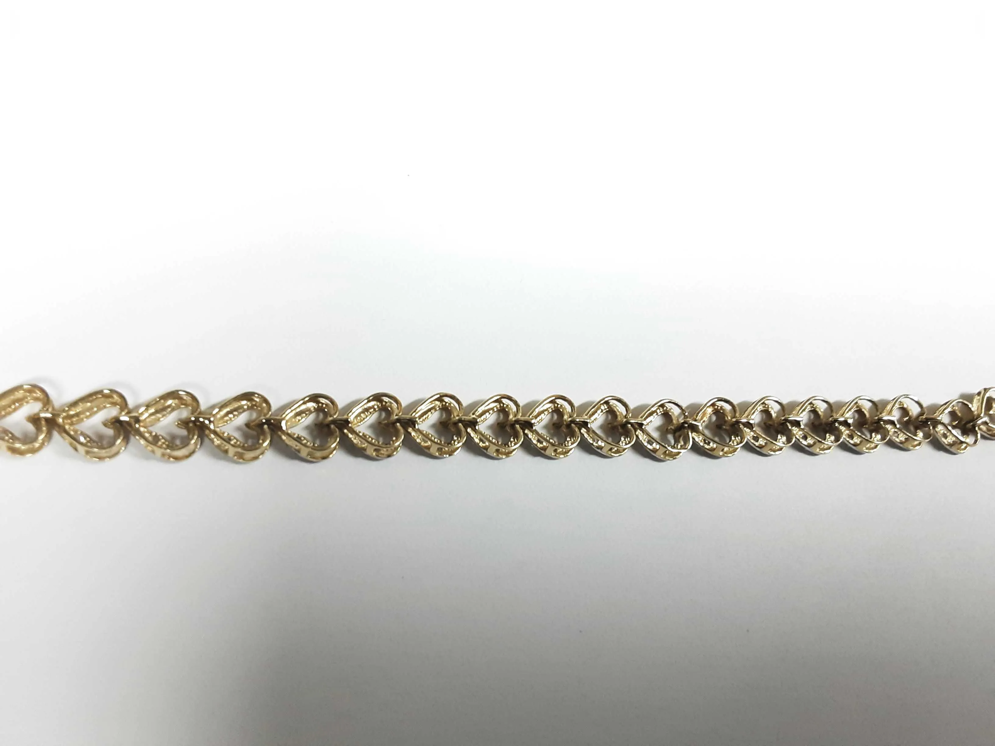 14k Yg Diamond Heart Bracelet