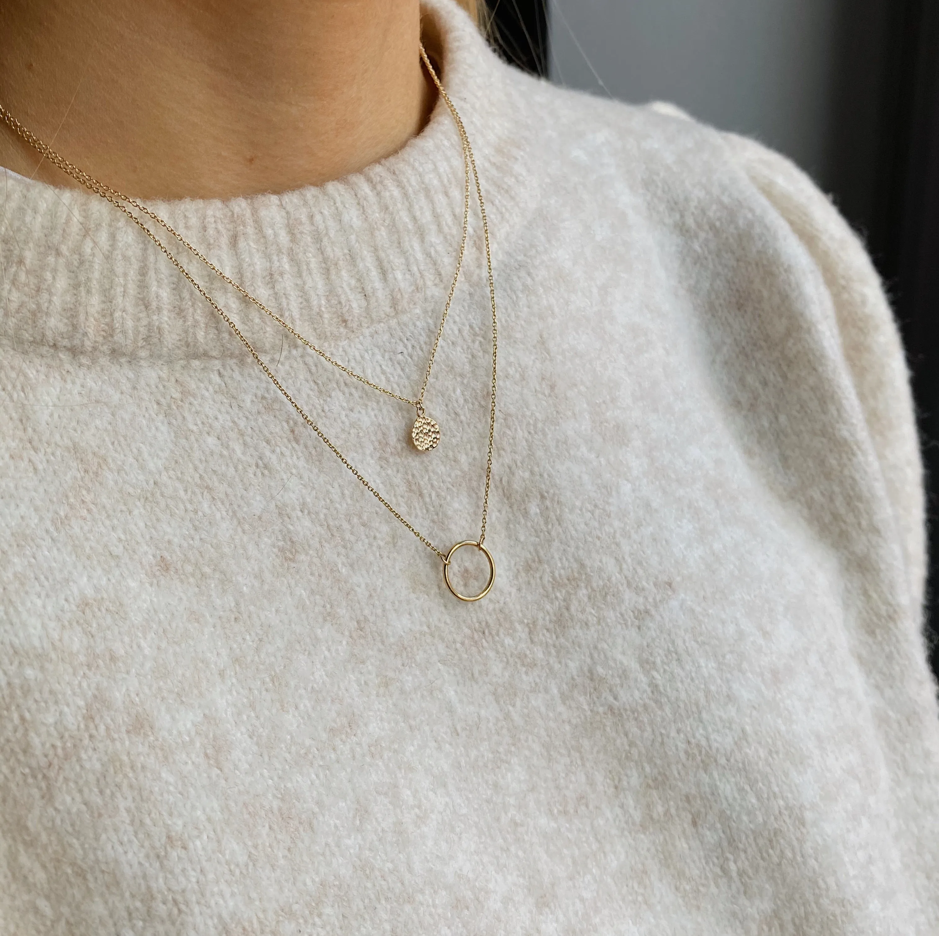 9kt Gold Hammered Disc Pendant Necklace