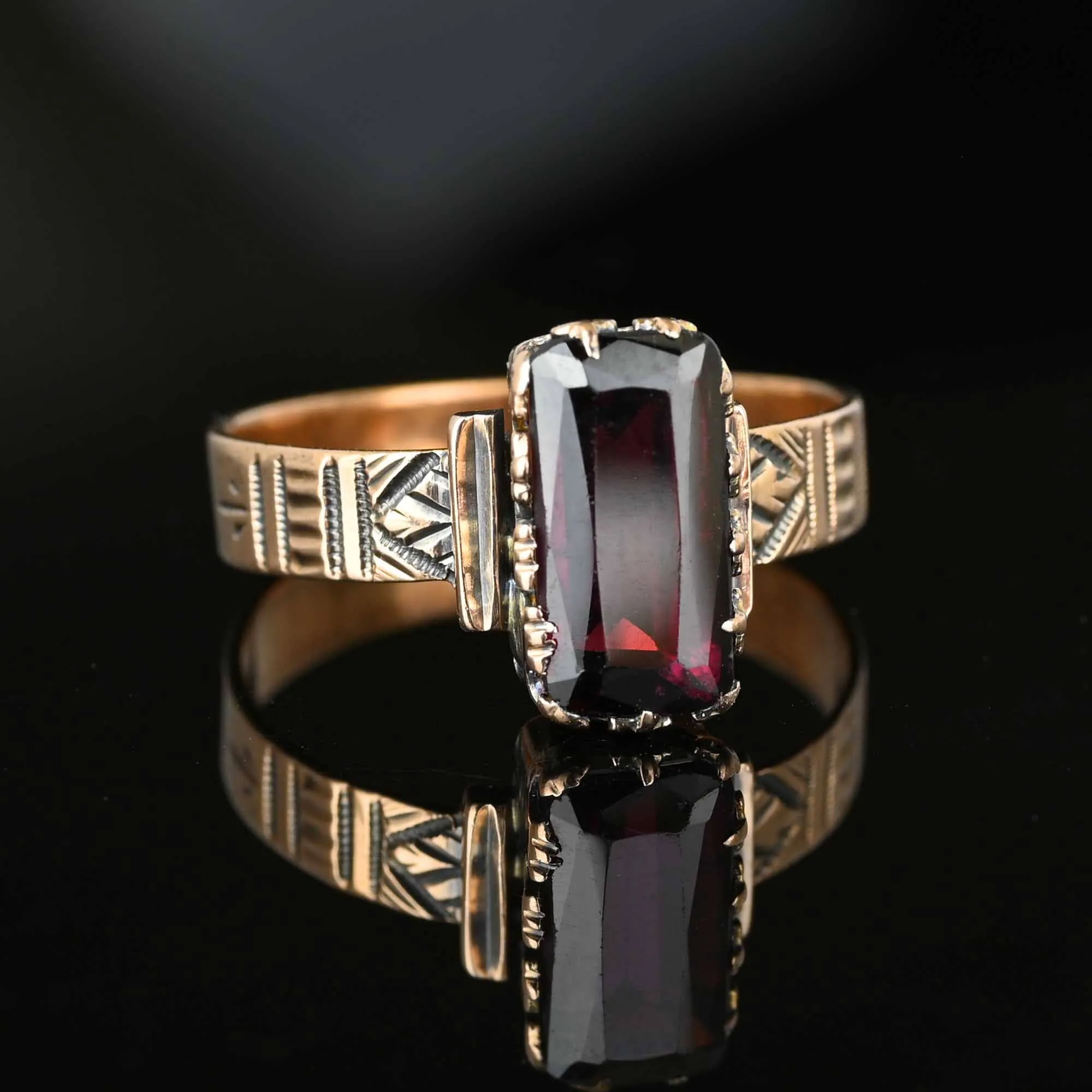 Antique Edwardian Engraved Band Garnet Ring