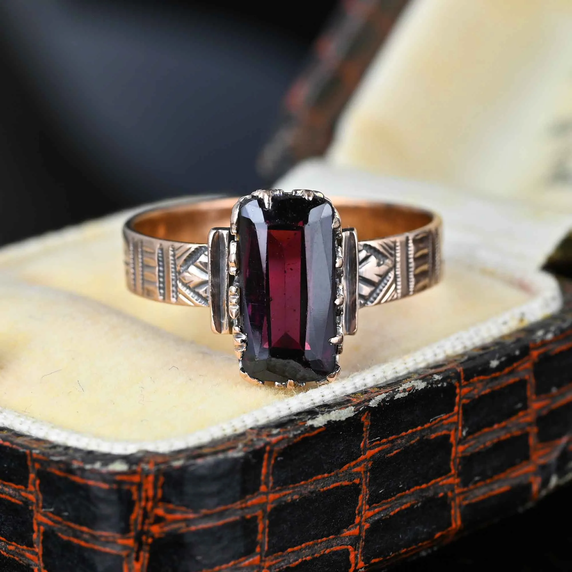 Antique Edwardian Engraved Band Garnet Ring