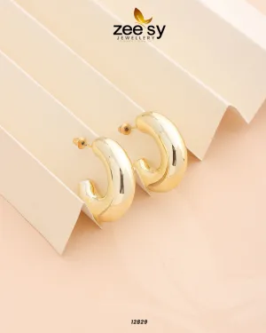 C-Type Stud Earrings