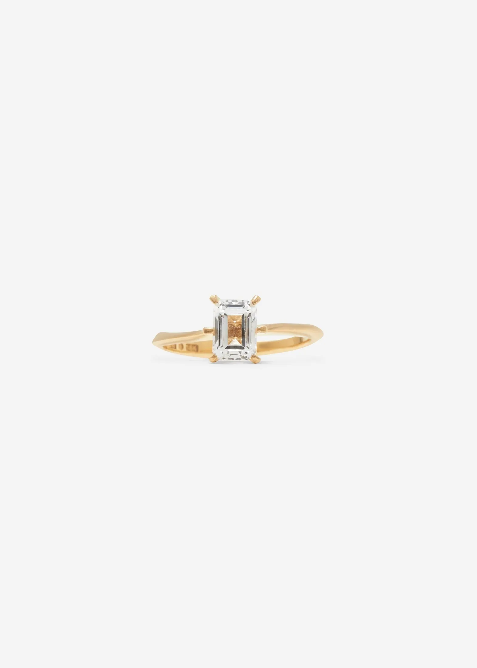 Emerald Cut Solitaire Ring Maxi 0.7 - 0.9 Ct