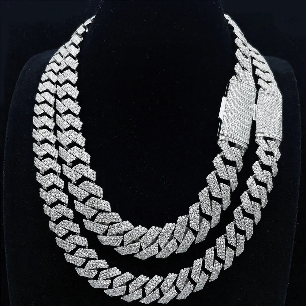 Iced out Cuban Chain Necklace