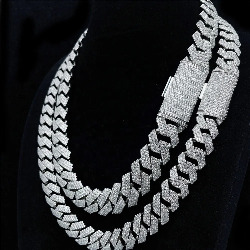 Iced out Cuban Chain Necklace