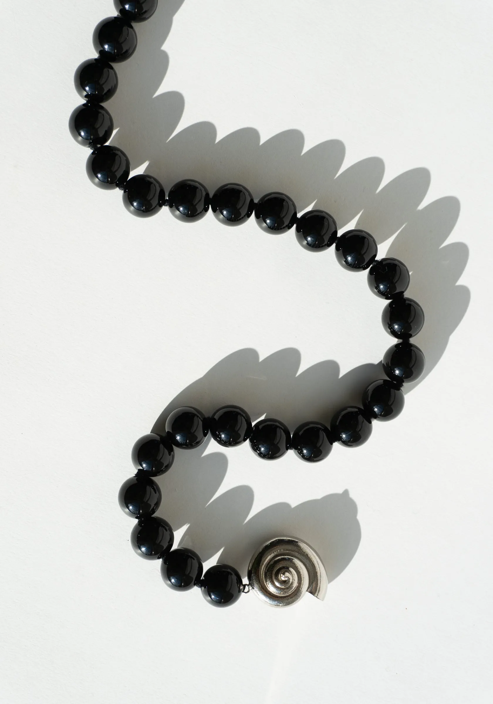 Nautilus Onyx Collar