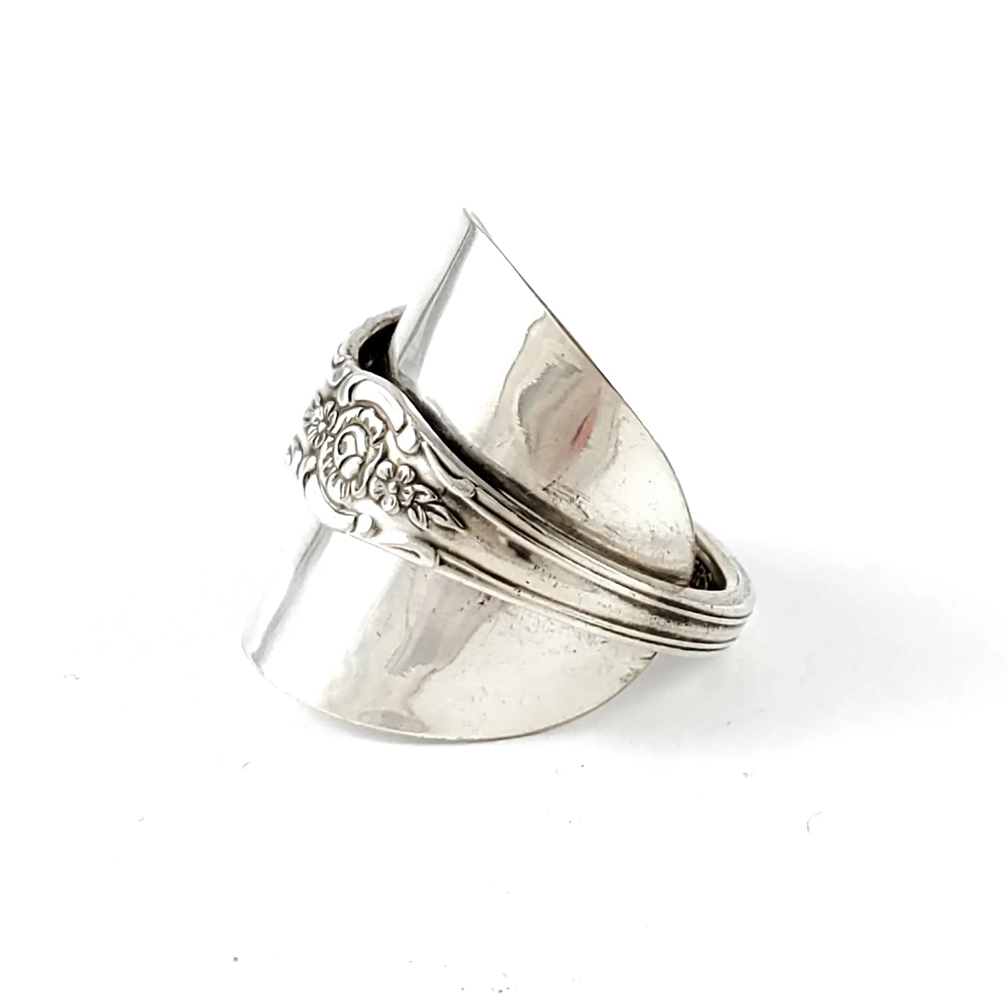 Oneida Vanessa Francesca Demitasse Spoon Ring