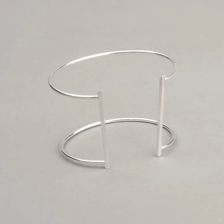 OPEN FRAMEWORK CUFF