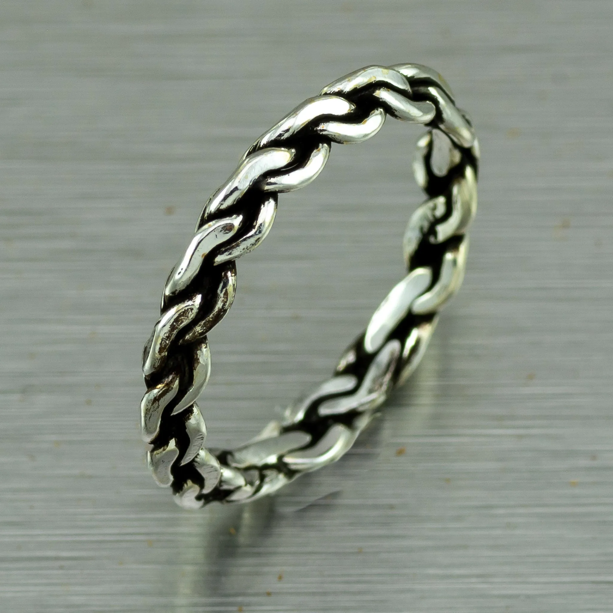 Oxidized silver band ring