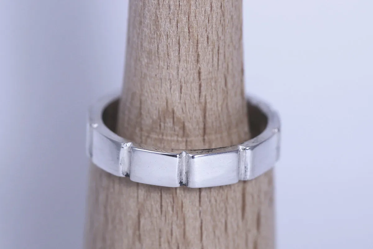 Stackable Brick Ring